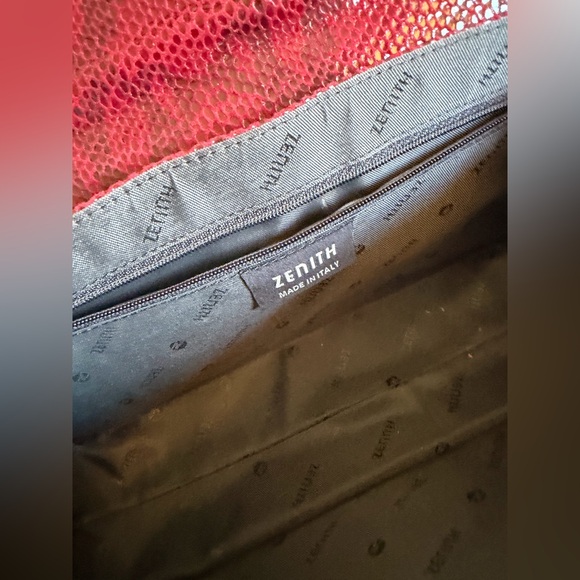 Zenith Python Red  Bag - Picture 9 of 16